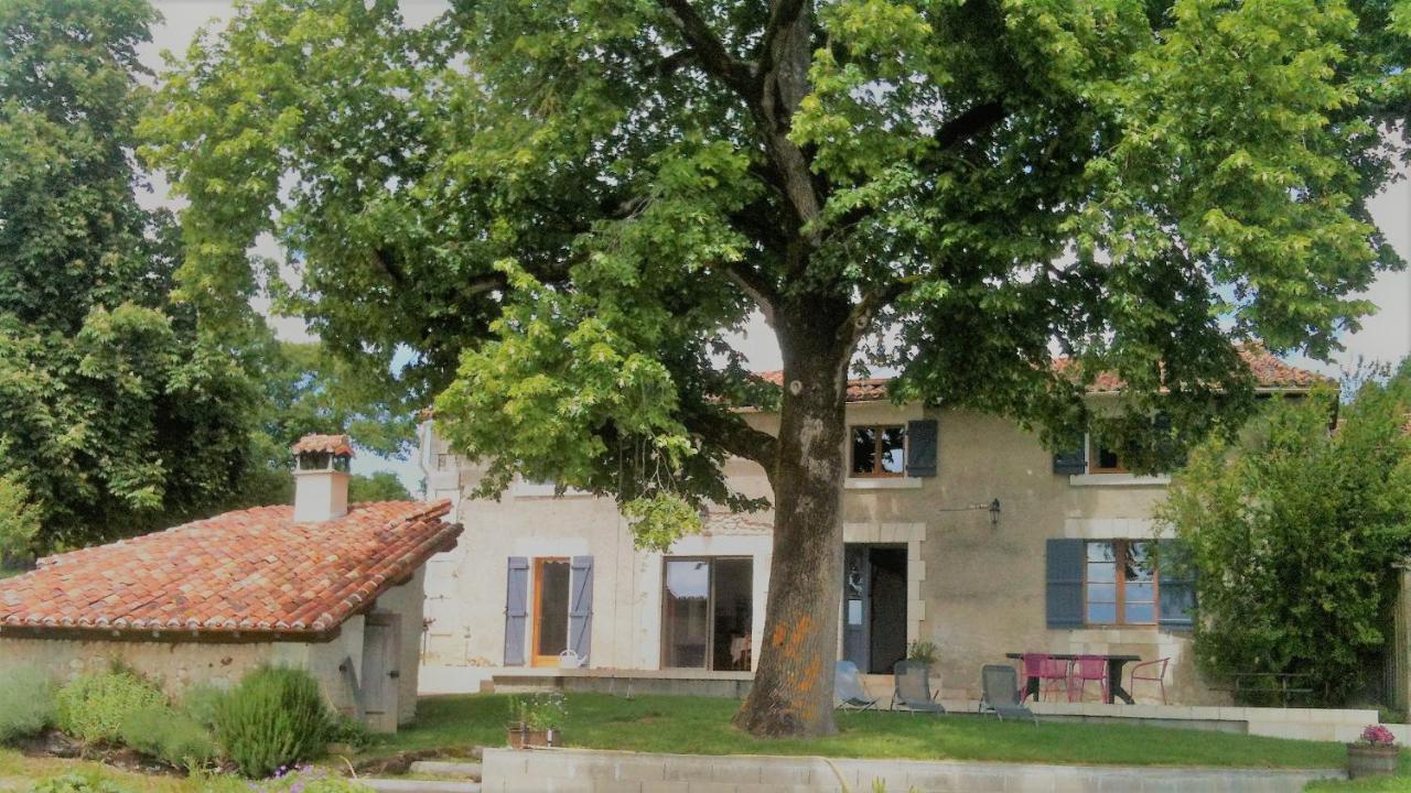Auberge Casa Sana Pillac Exterior photo